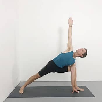 parsvakonasana iyengar yoga pose